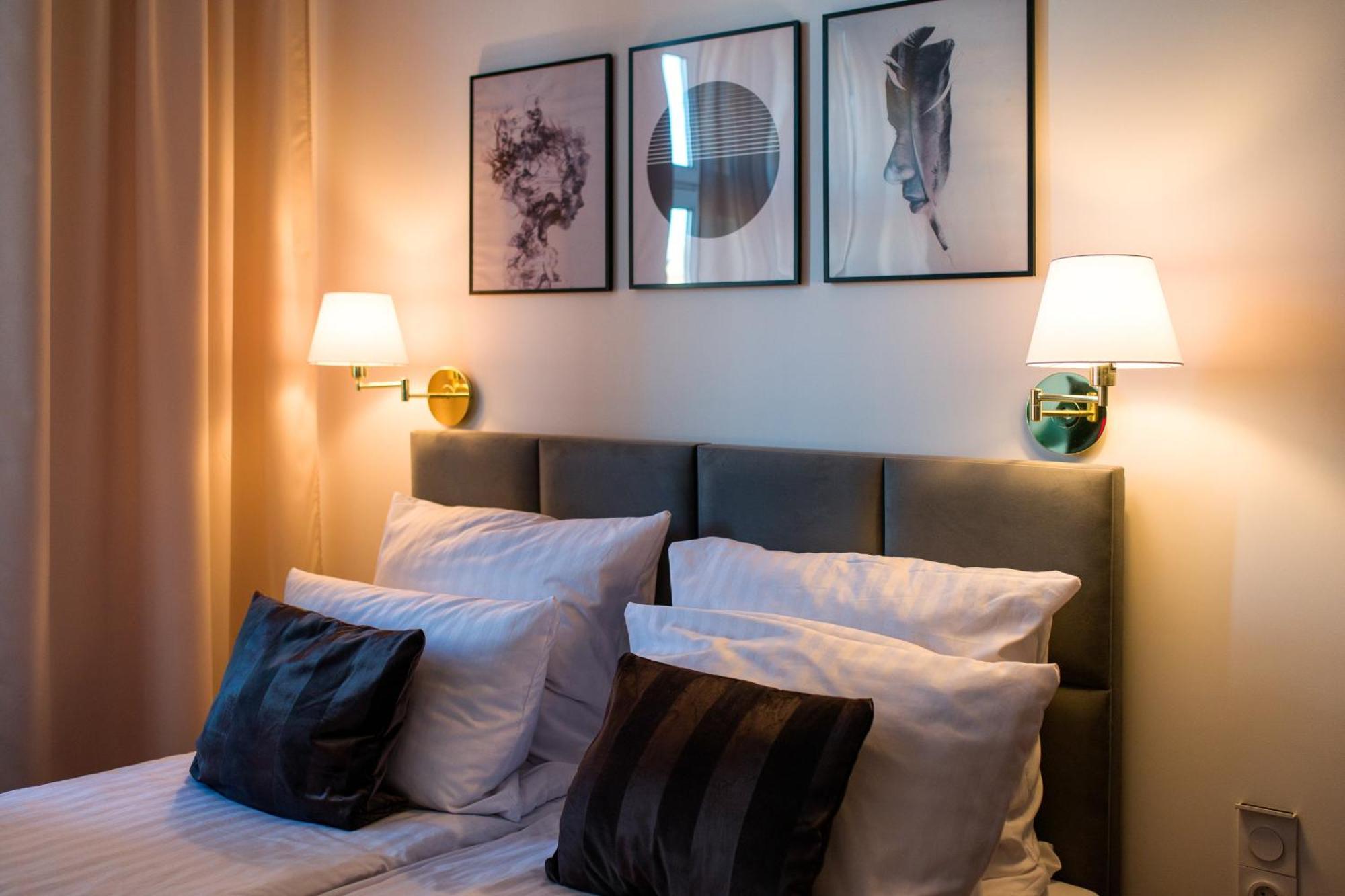 Discover Krakow Apartments - Lubomirskiego St - Classic & Modern - Near Main Station, Netflix And Ac Exteriör bild