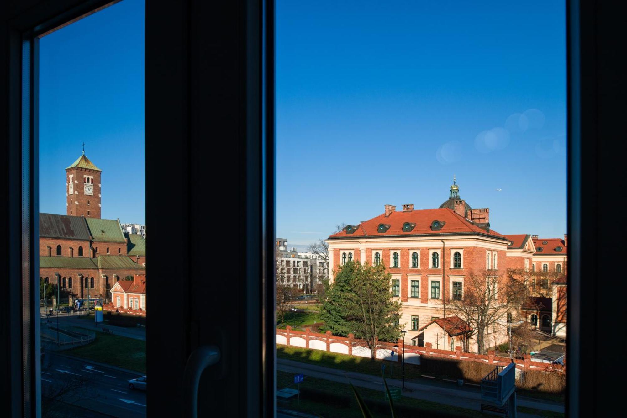 Discover Krakow Apartments - Lubomirskiego St - Classic & Modern - Near Main Station, Netflix And Ac Exteriör bild
