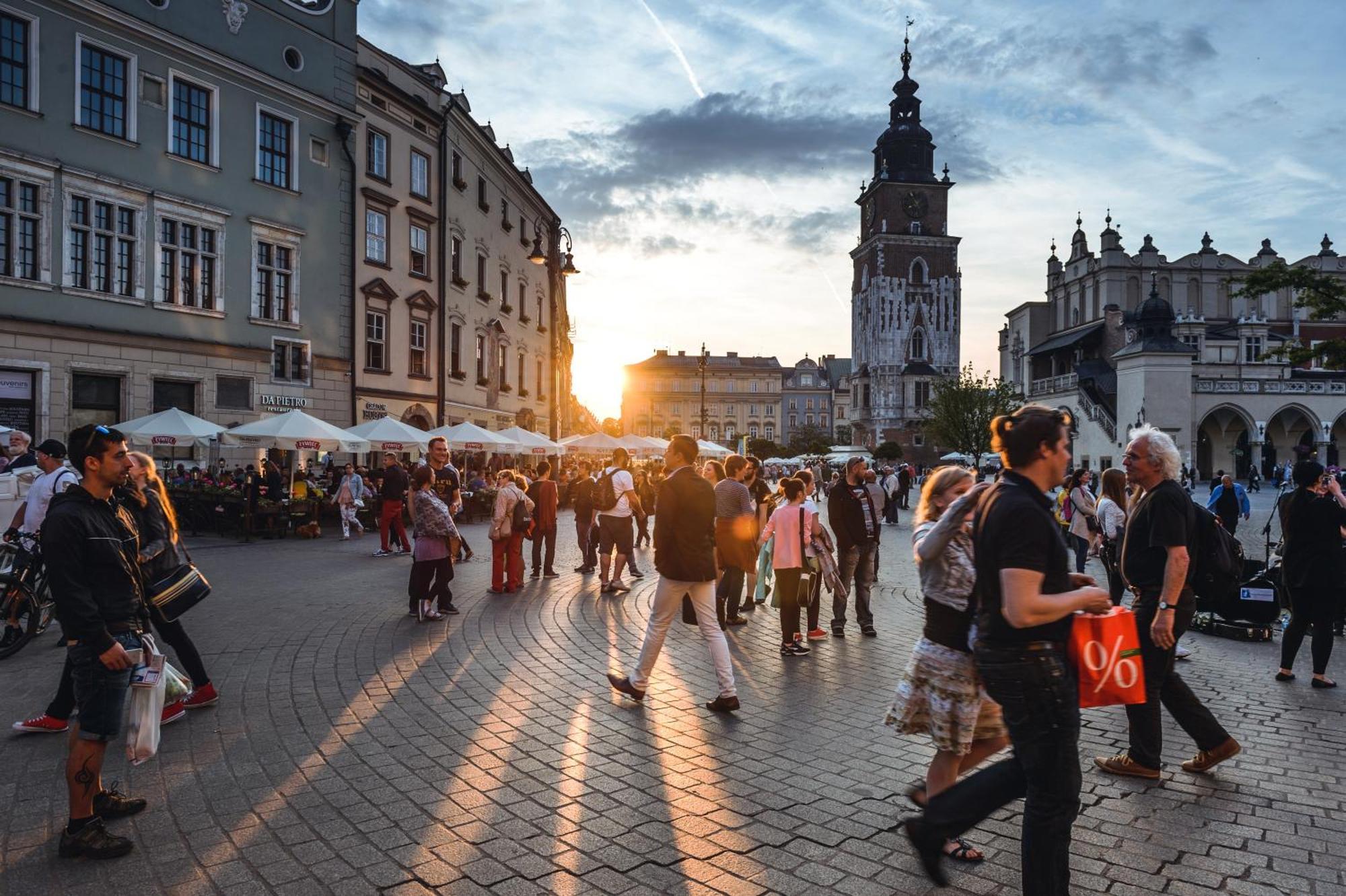 Discover Krakow Apartments - Lubomirskiego St - Classic & Modern - Near Main Station, Netflix And Ac Exteriör bild